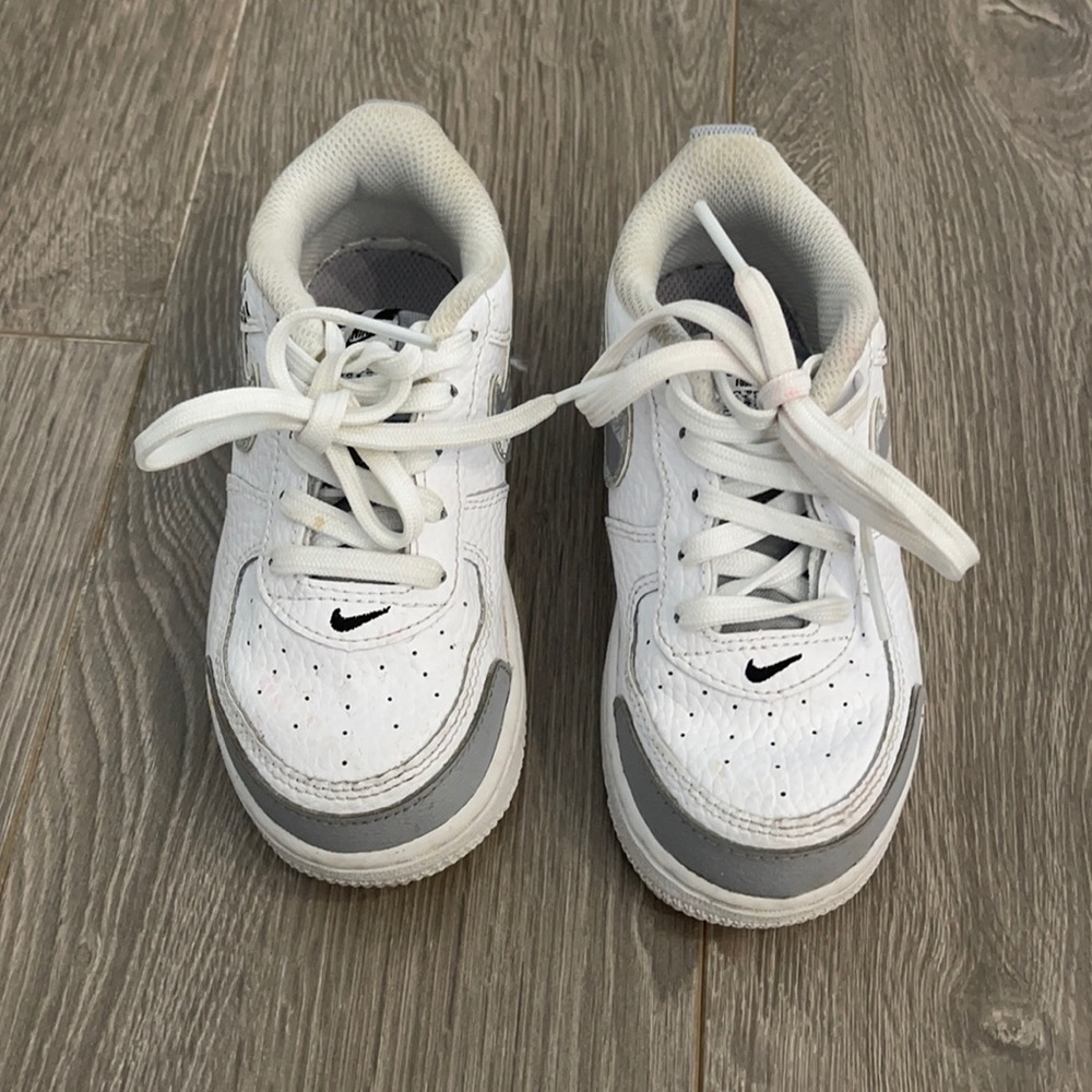Kids nike air forces